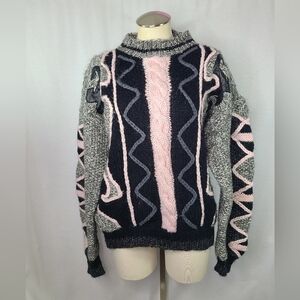 3D knit vintage sweater Mohair wool blend- Size medium womens